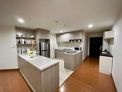 Belle Grand Rama 9 — Spacious Residence | Prime CBD Location | Near MRT photo 2