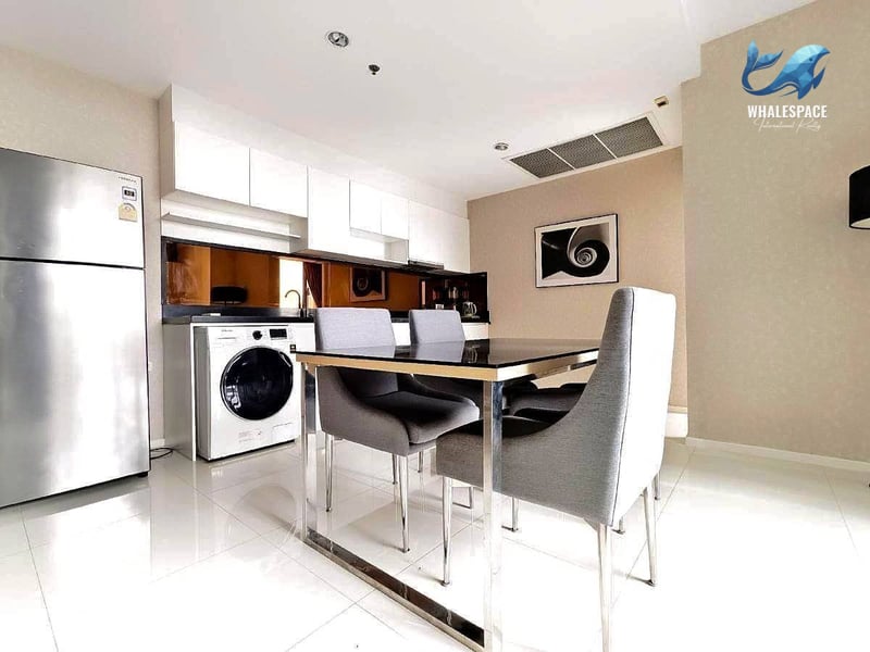Up Ekkamai — Luxurious 2BR High Floor Unit | Panoramic City View | Prime Ekkamai Location photo 2