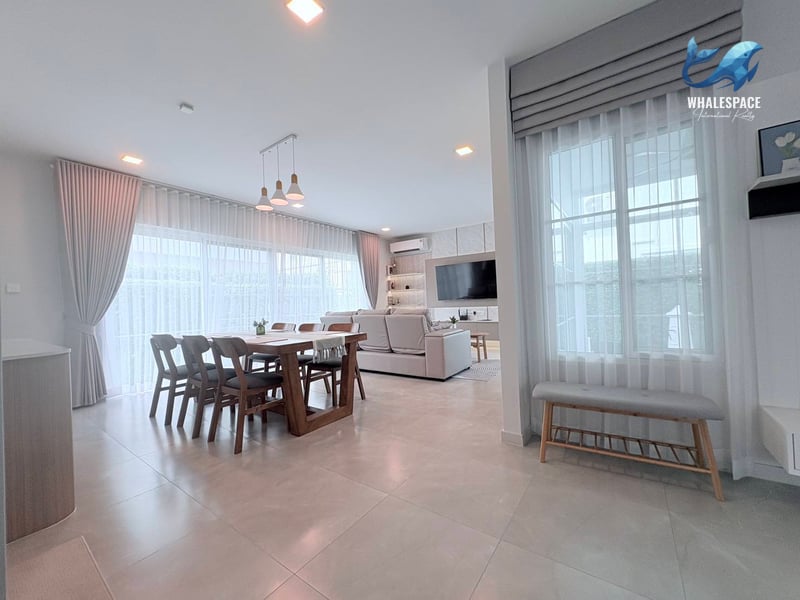 Chaiyapruek Bangna KM.15 — Luxury Family Home | Near Mega Bangna photo 2