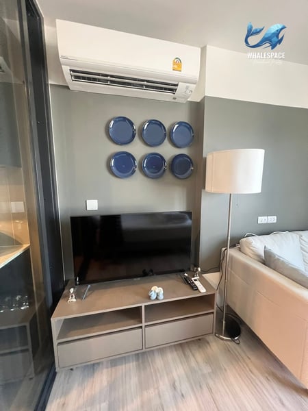 XT Huaikhwang — Corner Unit with Skyline View | Fully Furnished | Near MRT photo 4