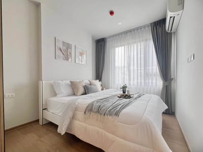 Chewathai Pinklao — Fully Furnished Residence | Near MRT Bang Yi Khan