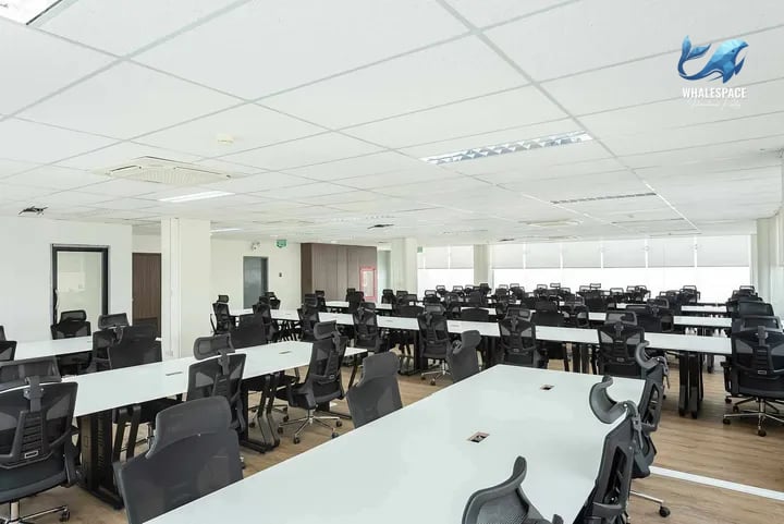 Muang Thong Chaeng Watthana Office — Fully Furnished Floor Plate | Ready for 50 Seats photo 4