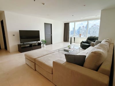 Eight Thonglor Residences — Luxury Family Residence | Private Balconies | Thonglor