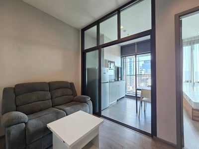 Whizdom Avenue Ratchada-Ladprao — 緊鄰地鐵 | 高樓層城市景觀