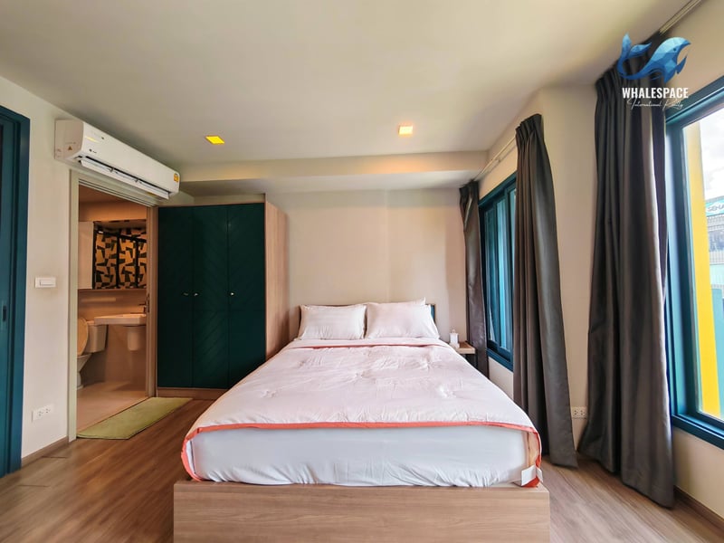 The Base Sukhumvit 50 - Fully Furnished Studio Condo Near BTS On Nut photo 2