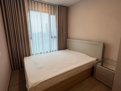 Aspire Sukhumvit-Rama 4 — ကွန်ဒိုအပန်းဖြေစင်တာနှင့် တစ်ထပ်တည်းရှိ ၃၅ စတုရန်းမီတာ ၁ အိပ်ခန်း ပလပ်စ် အခန်းကောင်း
