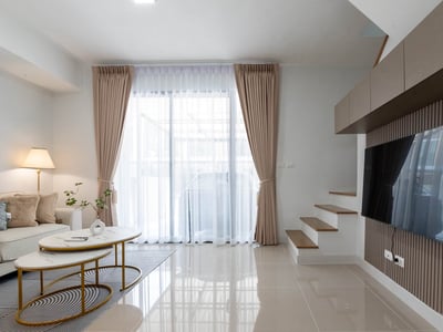 Pleno Sukhumvit Bangna 2 — ပရိဘောဂအစုံပါသော Townhome | Mega Bangna အနီး