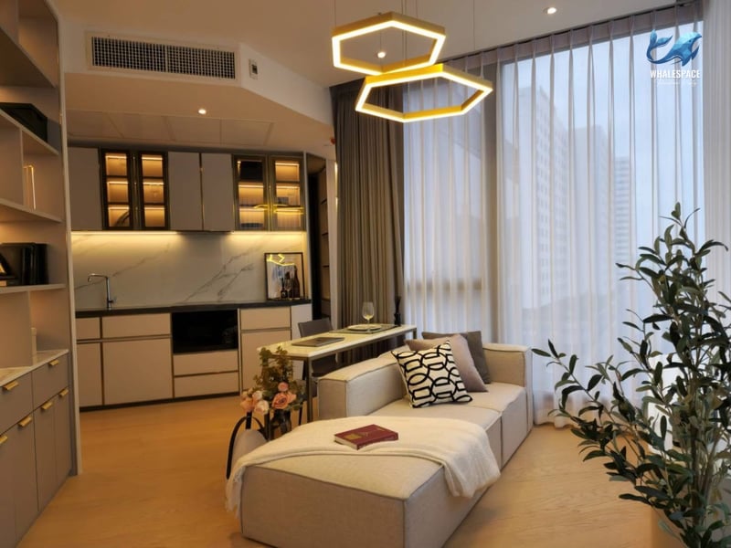 Ashton Asoke Rama 9 — High Floor Luxury | Walk to MRT Rama 9