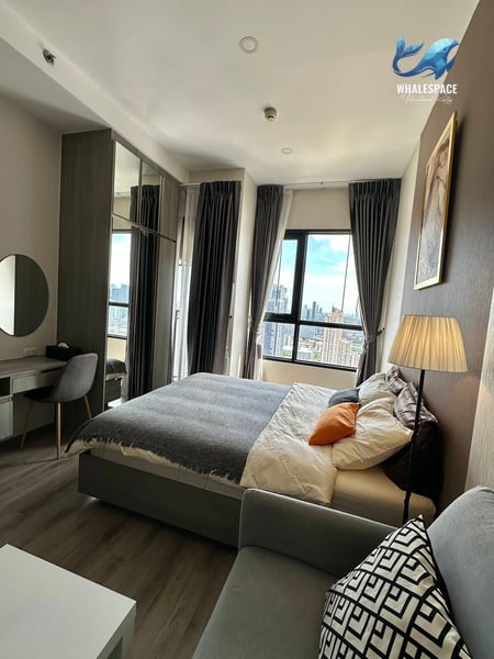 KnightsBridge Prime Onnut — Luxury Studio | High Ceiling, City View | BTS Onnut photo 4