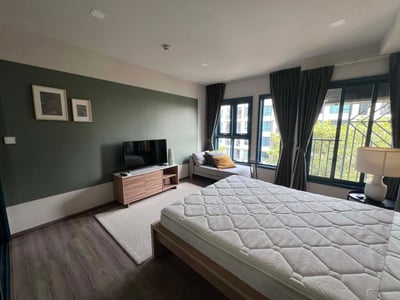 The Base Sukhumvit 50 — คอนโด Low Rise สไตล์รีสอร์ท | ใกล้ BTS อ่อนนุช