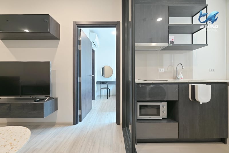 XT HuaiKhwang — Fully Furnished Residence | Walk-in Closet | Near MRT Huai Khwang photo 2
