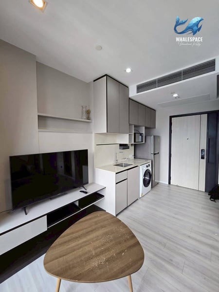 The Room Phayathai — High Floor Studio Residence | Prime Phayathai Location photo 2