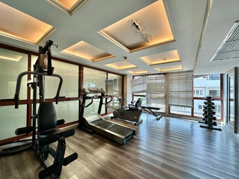 เดอะ เครสท์ ร่วมฤดี