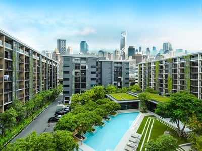 Blossom Sathorn-Charoenrat