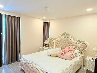 Maestro 14 Siam-Ratchathewi — Pet Friendly Corner Unit | 300m to BTS Ratchathewi