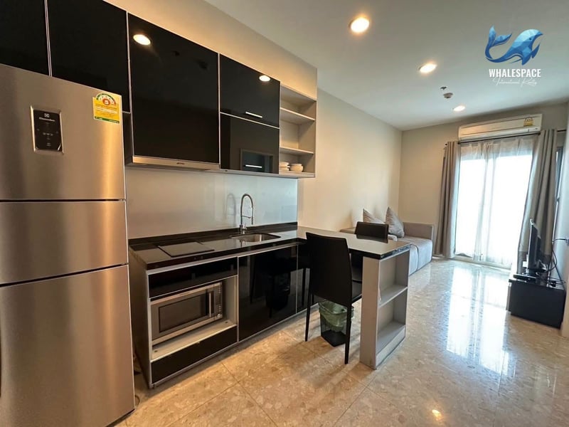 The Crest Sukhumvit 34 — Luxury Residence | Steps from BTS Thong Lo photo 2