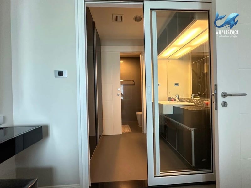 The Crest Sukhumvit 34 — Luxury Residence | Steps from BTS Thong Lo photo 4