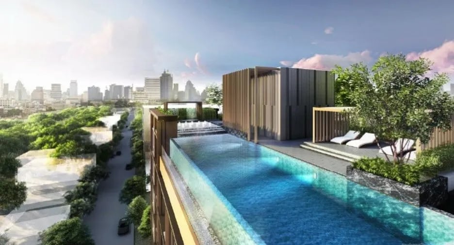 LLOYD Soonvijai - Thonglor