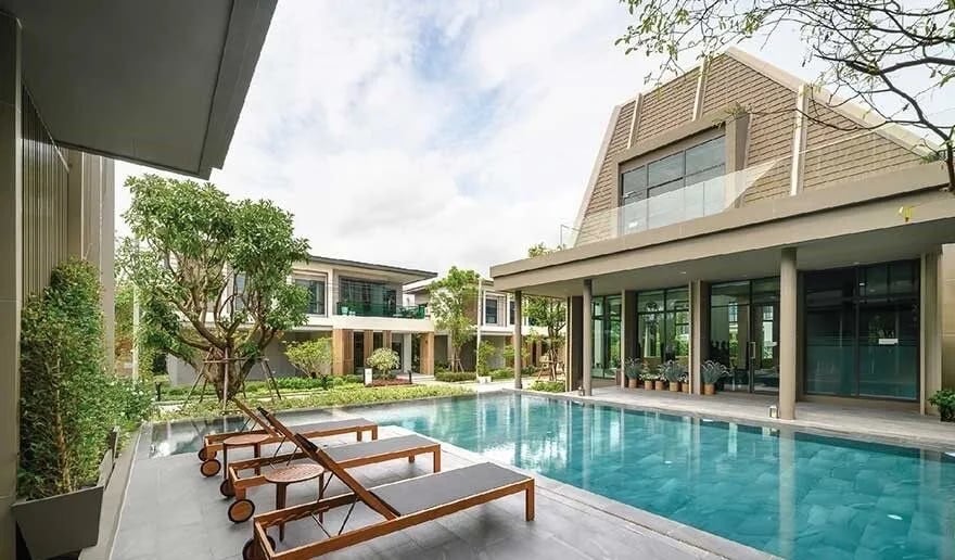 Bangkok Boulevard Bangna-km5