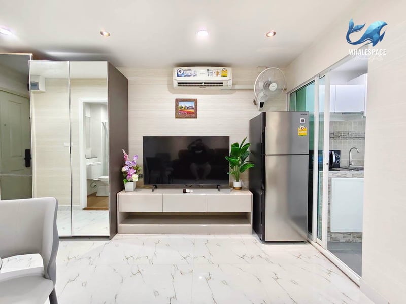 Regent Home Sukhumvit 81 — Renovated Pool View Residence | Near BTS On Nut photo 3