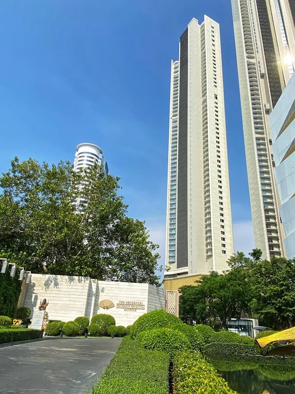 Magnolias Waterfront Residences