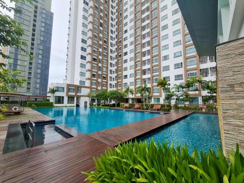 Q House Condo Sathorn