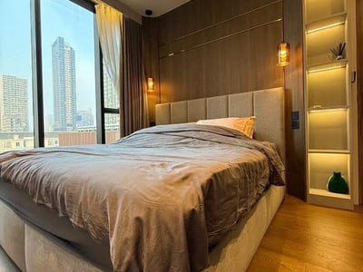 Ideo Q Sukhumvit 36 — Luxury Corner Unit | 1 BR 38 sqm | Near BTS Thong Lo
