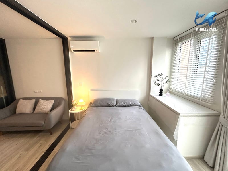 XT Huaikhwang — Fully Furnished High Floor Condo | Near MRT photo 4