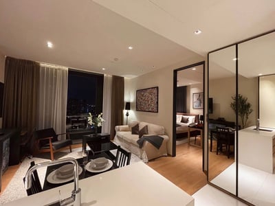 BEATNIQ Sukhumvit 32 — High Floor Luxury Unit | City View | Near BTS