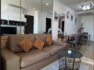 Sky Walk Residences — Open Skyline View | Renovated Residence | BTS Phra Khanong