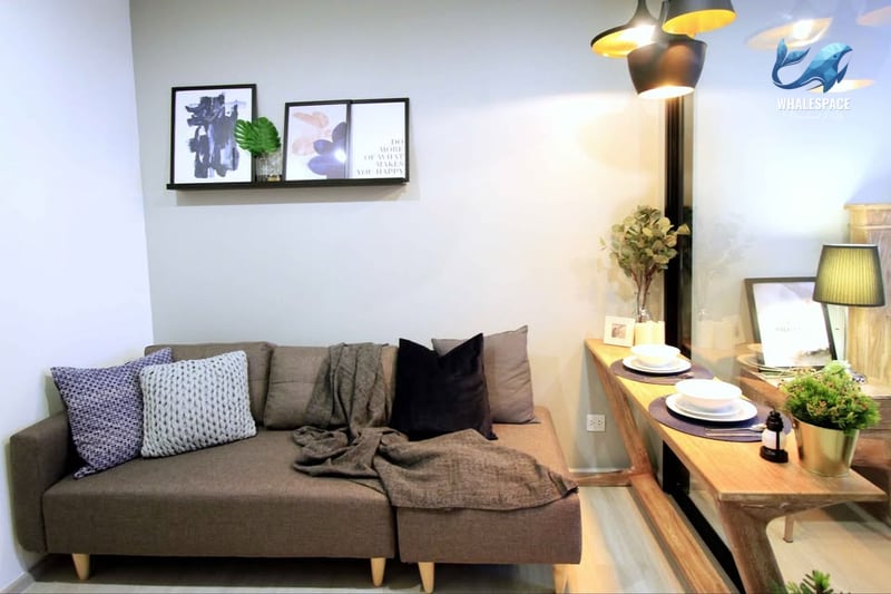 Life Asoke — Stylish 1-Bedroom Condo on 32nd Floor with Beautiful Pool View photo 2