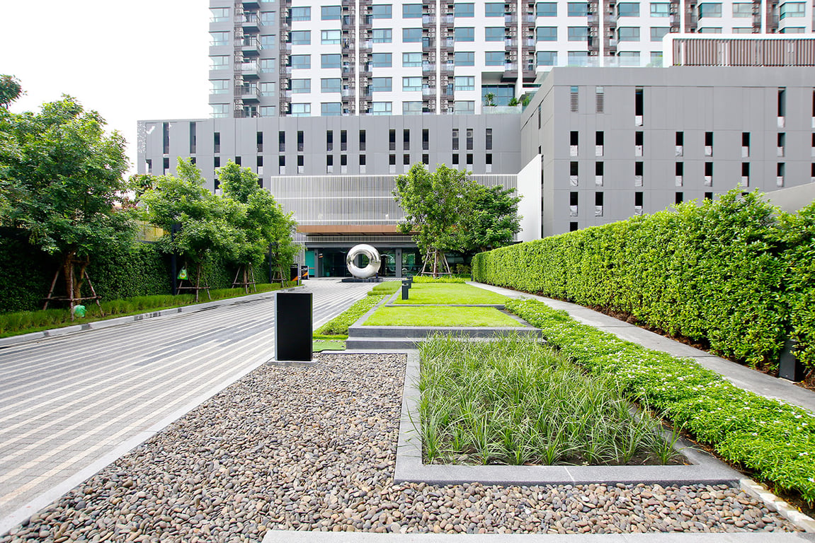 The Stage Taopoon Interchange