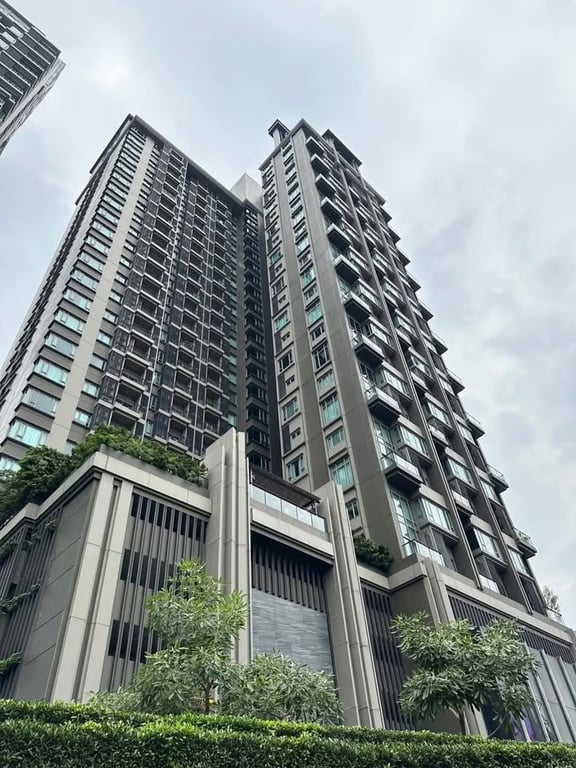 The Crest Sukhumvit 34
