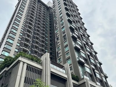 The Crest Sukhumvit 34