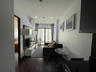 IDEO Q Phayathai — Fully Furnished High Floor | Next to BTS Phaya Thai photo 2