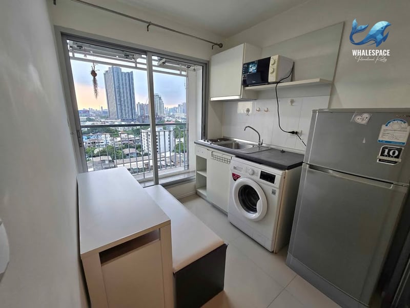 Aspire Sukhumvit 48 — Unblocked View | Near BTS Phra Khanong photo 2