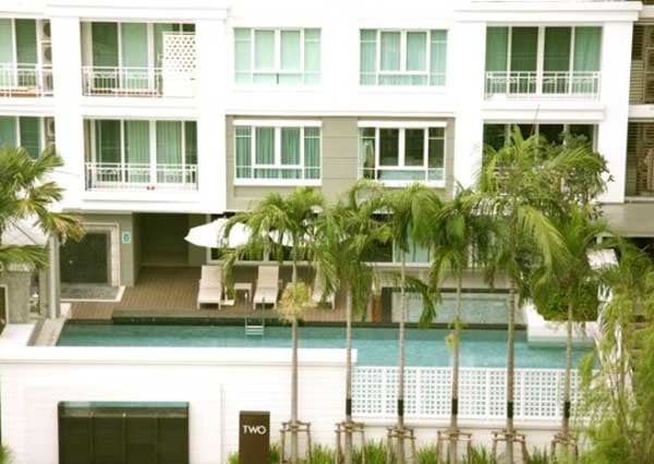 The Bangkok Sathorn-Taksin