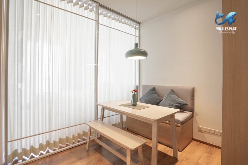 Park 24 — High-End 30 sqm Studio in Tower 2 | Heart of Sukhumvit 24 Near BTS Phrom Phong & The Emporium photo 2