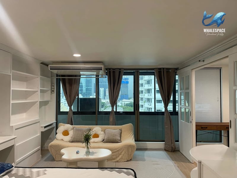 Diamond Tower — Newly Renovated Residence | Fully Furnished | Near BTS Chong Nonsi photo 2