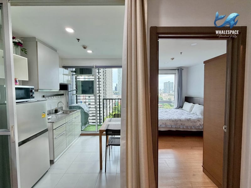 The Base Sukhumvit 77 — Modern 1BR on 12th Floor | Stunning Pool View | Walking Distance to BTS On Nut photo 2