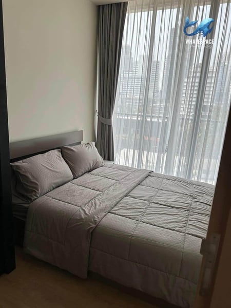 Noble Around Sukhumvit 33 — Smart Home Living | Opposite EMSPHERE | Phrom Phong photo 2