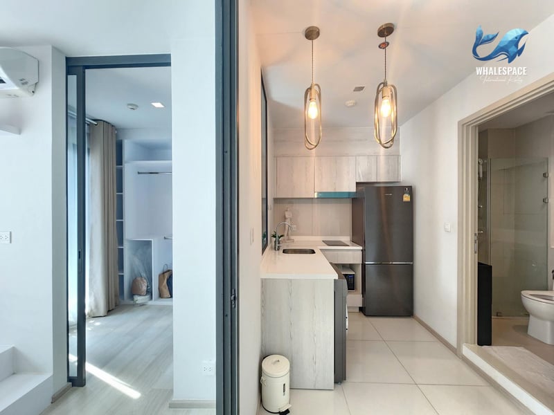 Life One Wireless — Fully Built-In Luxury Unit | Prime Wireless Road photo 3