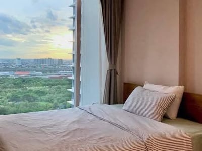 The Saint Residences — အသစ်ပြန်လည်ပြုပြင်ထားသော ကွန်ဒို | ပန်းခြံမြင်ကွင်း