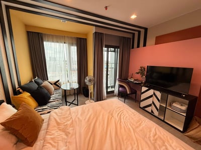 Life Sathorn Sierra — สตูดิโอแต่งครบ ใกล้ BTS ตลาดพลู พร้อมอยู่