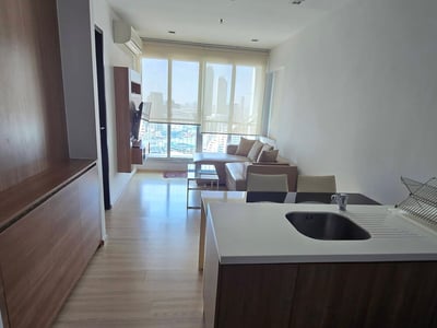 Rhythm Sathorn — High Floor City View | Fully Furnished | Near BTS