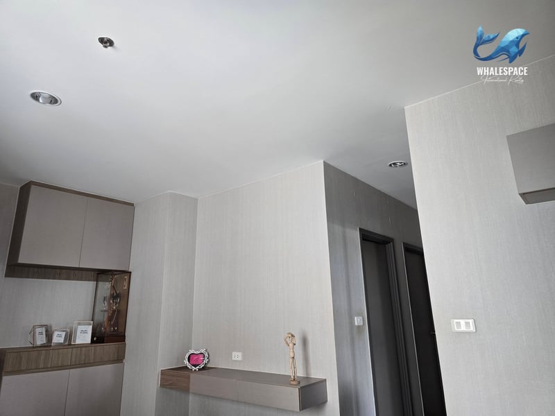 IDEO Thapra Interchange — Corner Unit with High Ceiling | 100m to MRT photo 4