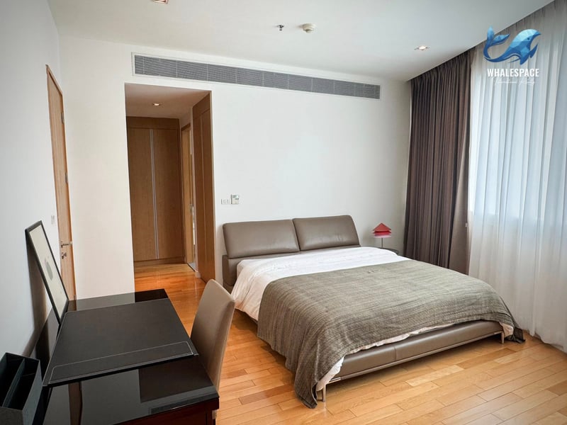 Millennium Residence — High Floor Luxury Condo | Near BTS Asok photo 3