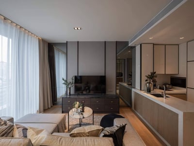 BEATNIQ Sukhumvit 32 — Luxury Residence with Onsen | 500m to BTS Thong Lo