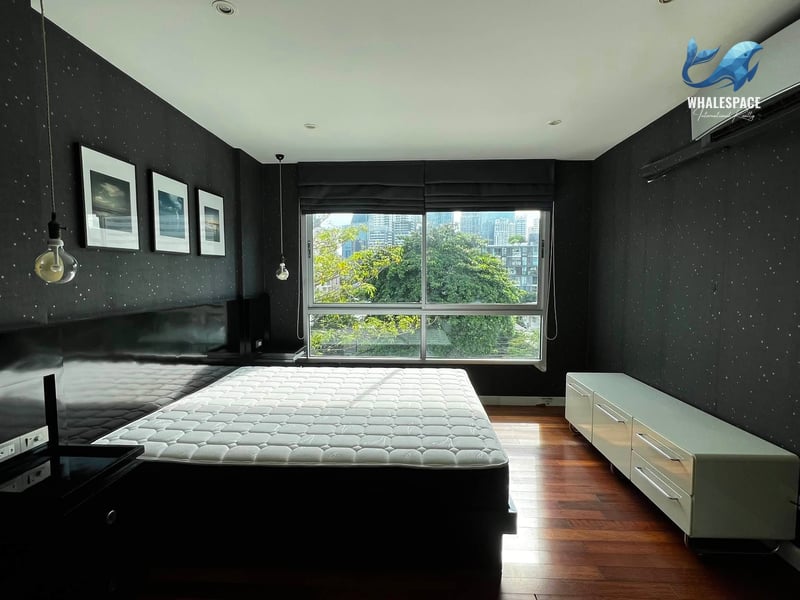 The Forty Nine Plus 2 — Spacious Designer Residence | Walk to BTS Thong Lo photo 2