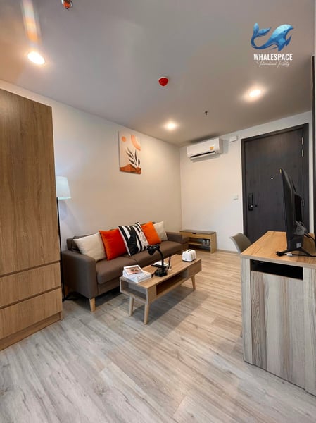 XT Huaikhwang — Fully Furnished Ready to Move In | Steps from MRT Huai Khwang photo 4